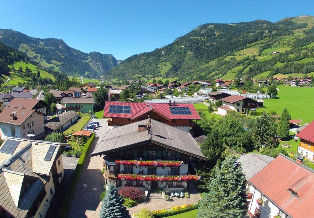 Landhaus & Appartementhaus Haussteiner Dorfgastein Exterior photo