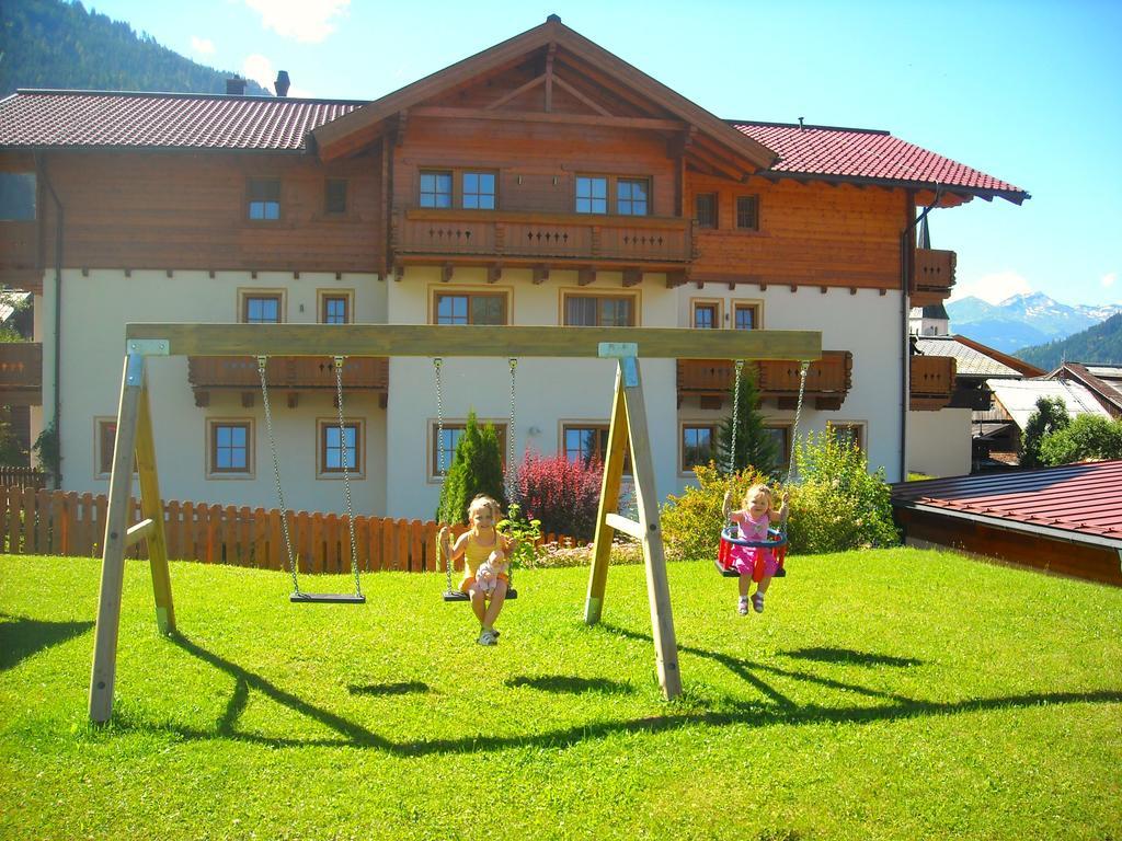 Landhaus & Appartementhaus Haussteiner Dorfgastein Exterior photo